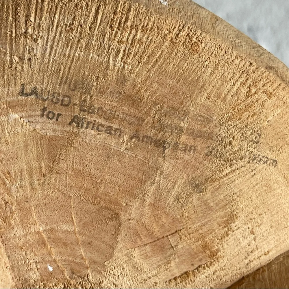 Natural Wooden Stool RUSTIC FOOTED RISER - Picture 9 of 11